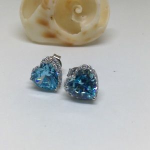 Light blue earrings studs